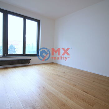 Prodej byt 5+kk, OV, 302 m2, Praha 10 - Vršovice, ul. Archangelská