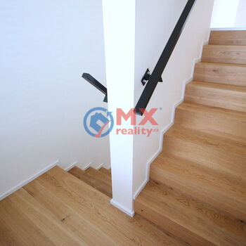 Prodej byt 5+kk, OV, 302 m2, Praha 10 - Vršovice, ul. Archangelská