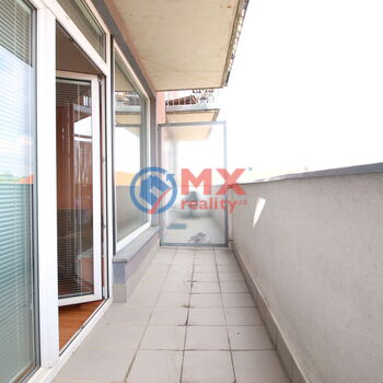 Pronájem, byt 1+kk, 51 m2, Praha 9 - Vysočany, ul. Skloněná