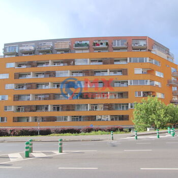 Pronájem, byt 1+kk, 51 m2, Praha 9 - Vysočany, ul. Skloněná