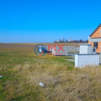 Prodej, stavební pozemek, 697 m2, Praha 9 - Horní Počernice