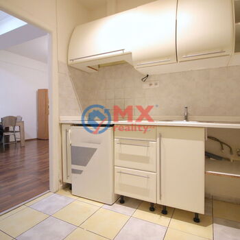 Prodej, byt 2+1, OV, 56 m2, Praha 10 - Vršovice, ul. Bělocerkevská