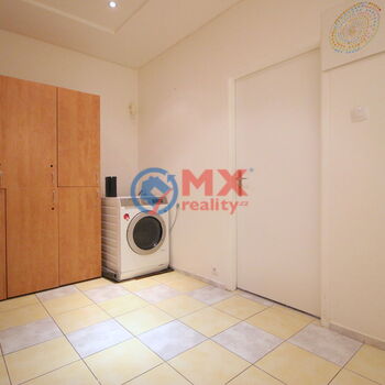 Prodej, byt 2+1, OV, 56 m2, Praha 10 - Vršovice, ul. Bělocerkevská