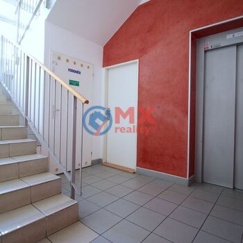 Prodej, byt 1+kk, OV, Praha 9 - Libeň, ul. Kurta Konráda