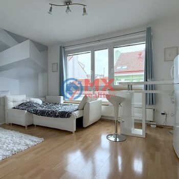 Prodej, byt 1+kk, OV, Praha 9 - Libeň, ul. Kurta Konráda