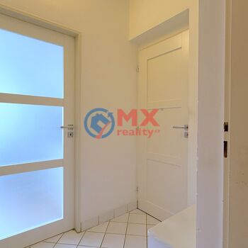 Prodej, byt 1+kk, OV, Praha 9 - Libeň, ul. Kurta Konráda