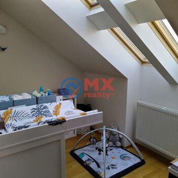 Pronájem byt 3+kk, 89 m2, Praha 7 - Holešovice, ul. Ortenovo náměstí