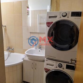 Pronájem byt 3+kk, 89 m2, Praha 7 - Holešovice, ul. Ortenovo náměstí