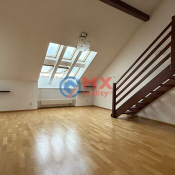 Pronájem byt 3+kk, 85 m2, Praha 7 - Holešovice, ul. Ortenovo náměstí
