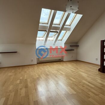 Pronájem byt 3+kk, 85 m2, Praha 7 - Holešovice, ul. Ortenovo náměstí