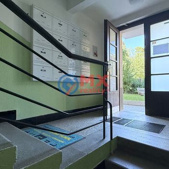 Prodej, byt 1+1, 38 m2, OV, Praha 6 - Vokovice, ul. Krátký lán