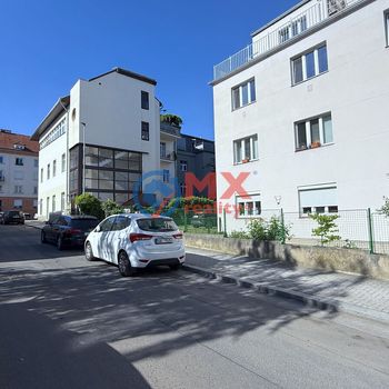 Prodej, byt 1+1, 38 m2, OV, Praha 6 - Vokovice, ul. Krátký lán